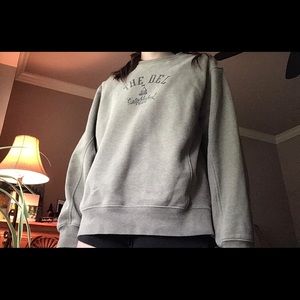 Vintage crewneck sweatshirt